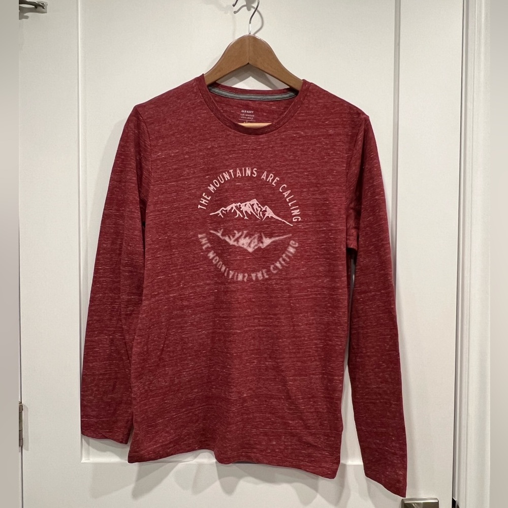 Old Navy Red Long Sleeve Tee with Graphic Design